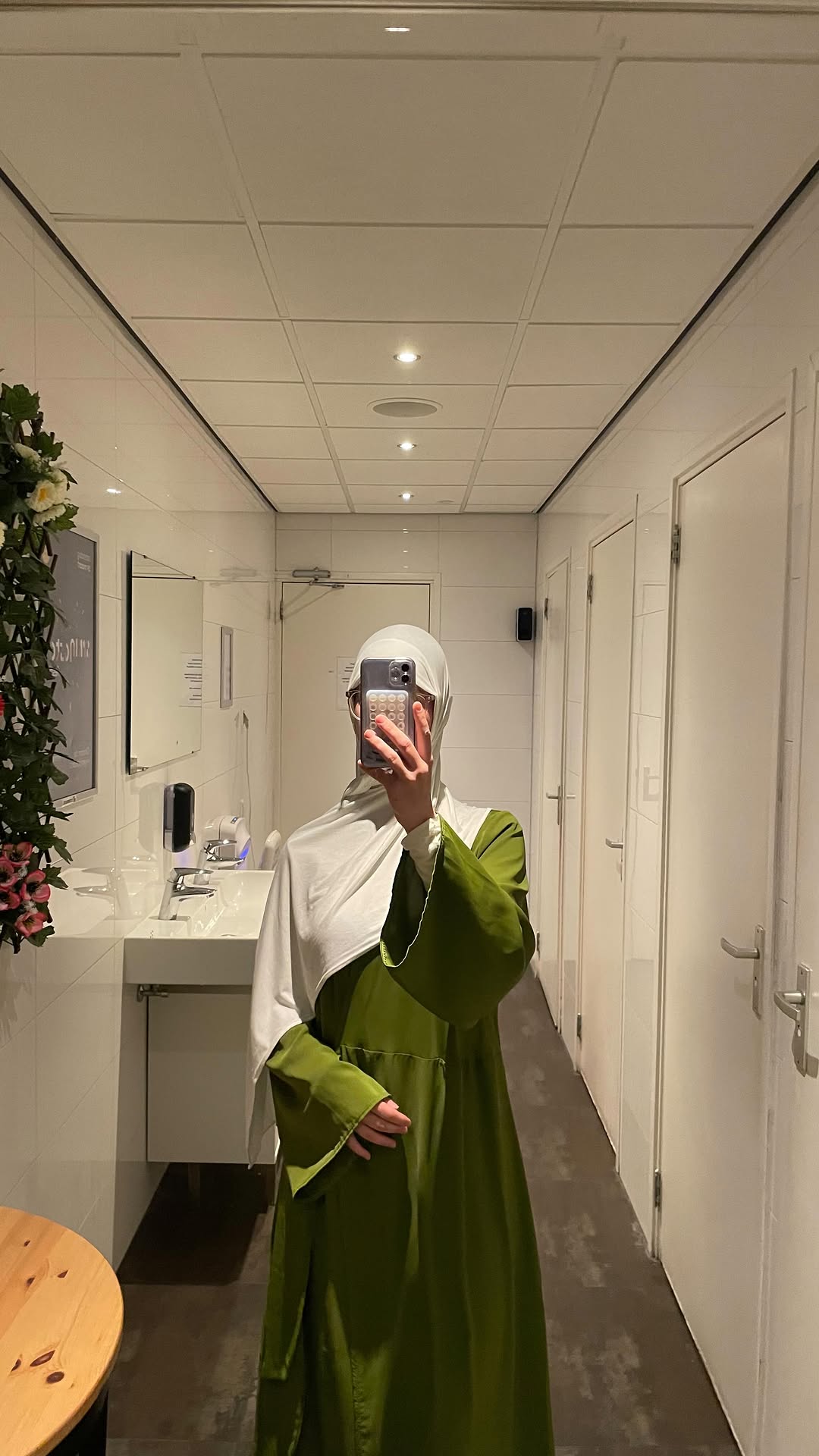 Instagram post shared by @llaautje