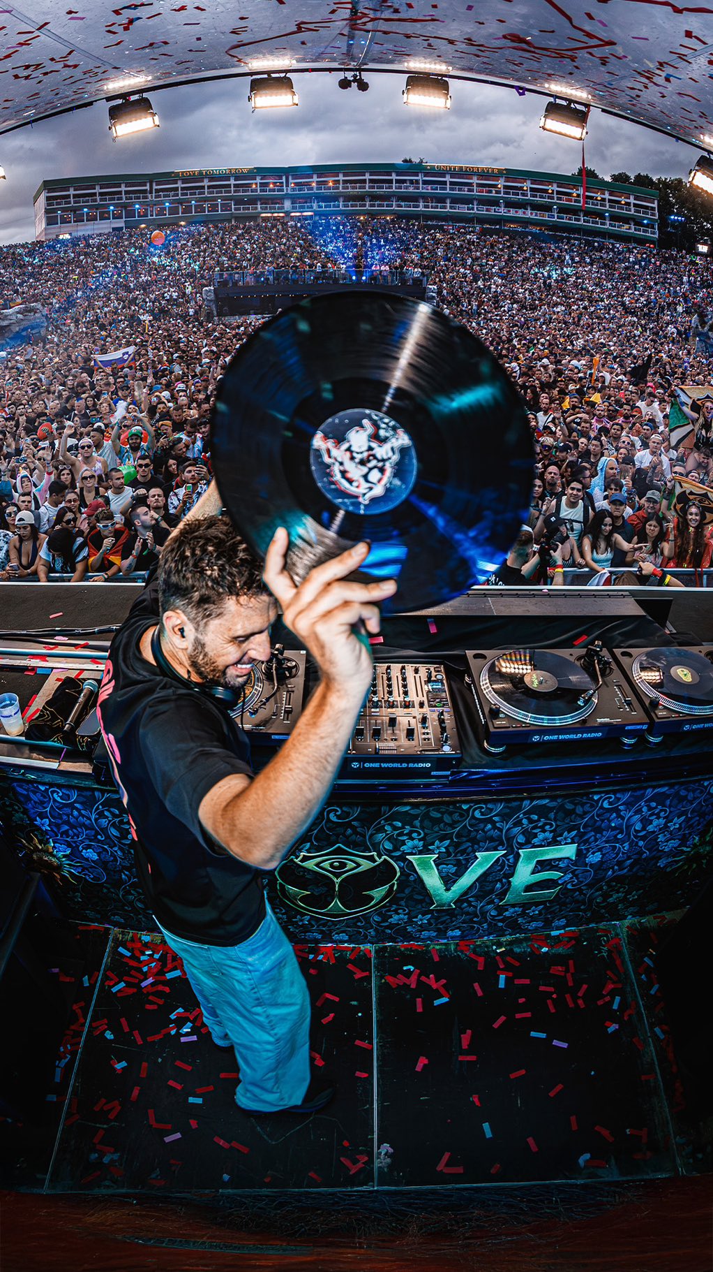 Instagram post shared by @dimitrivegas