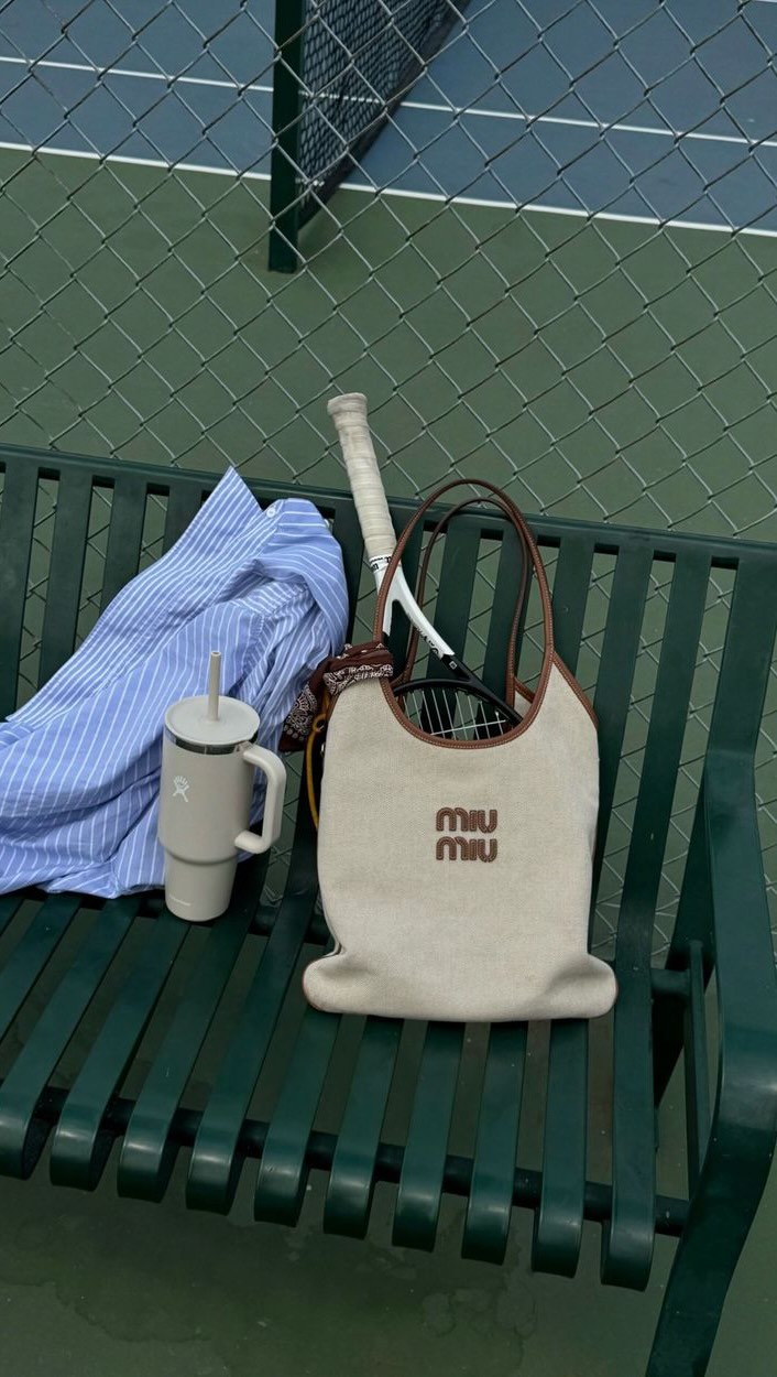 Instagram post shared by @lydiakarax