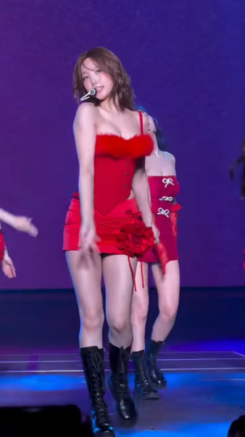 Instagram post shared by @nayeona0922